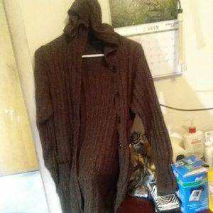 Long cardigan sweater